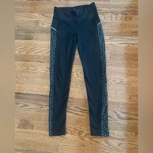 Athleta, Fleece lined, reflective leggings, Size Small